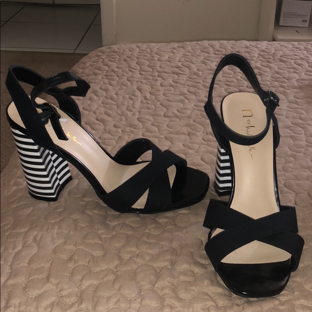 NEW Cute black shoes